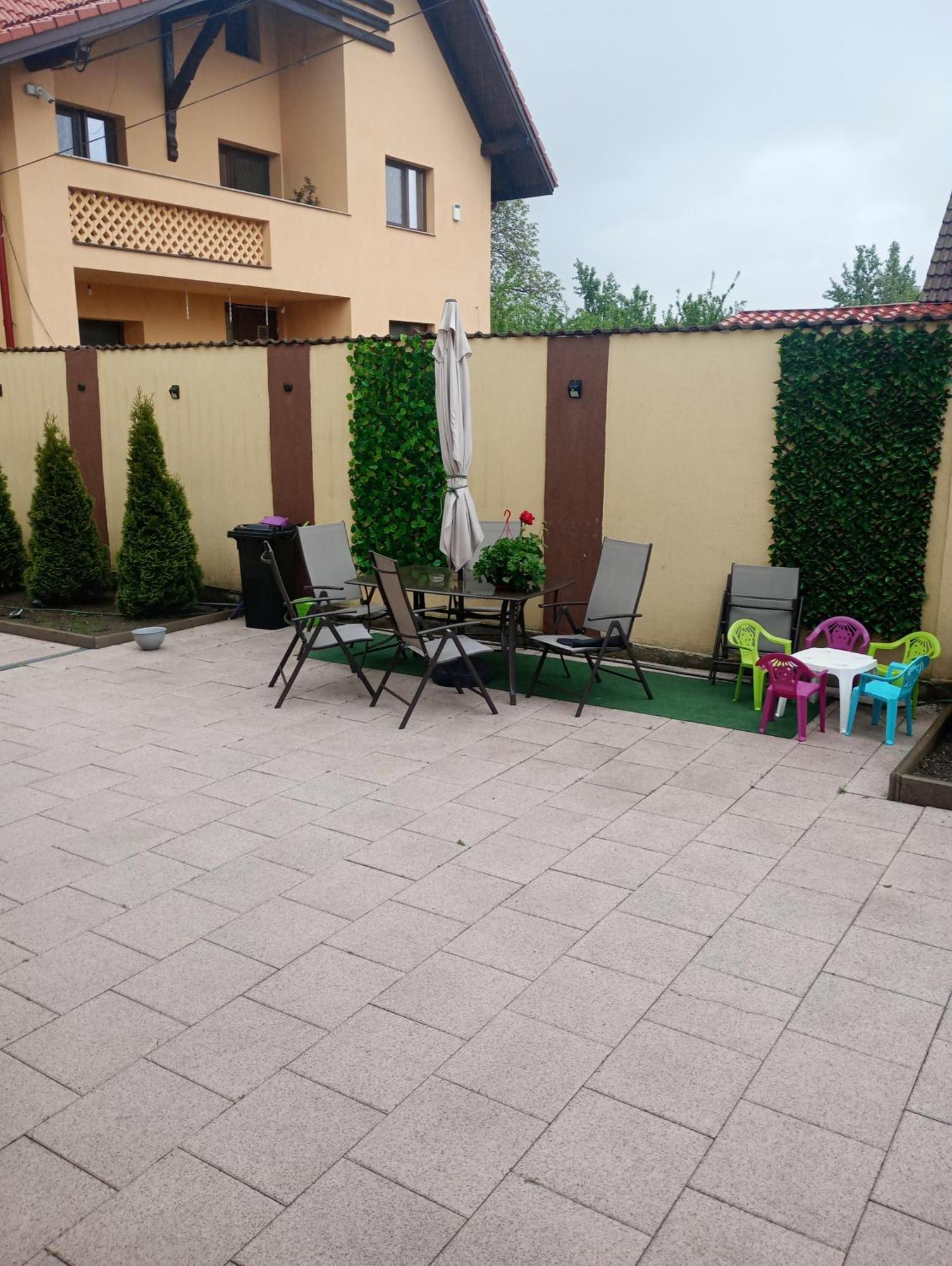 Izabella Guest House Săcele Dış mekan fotoğraf